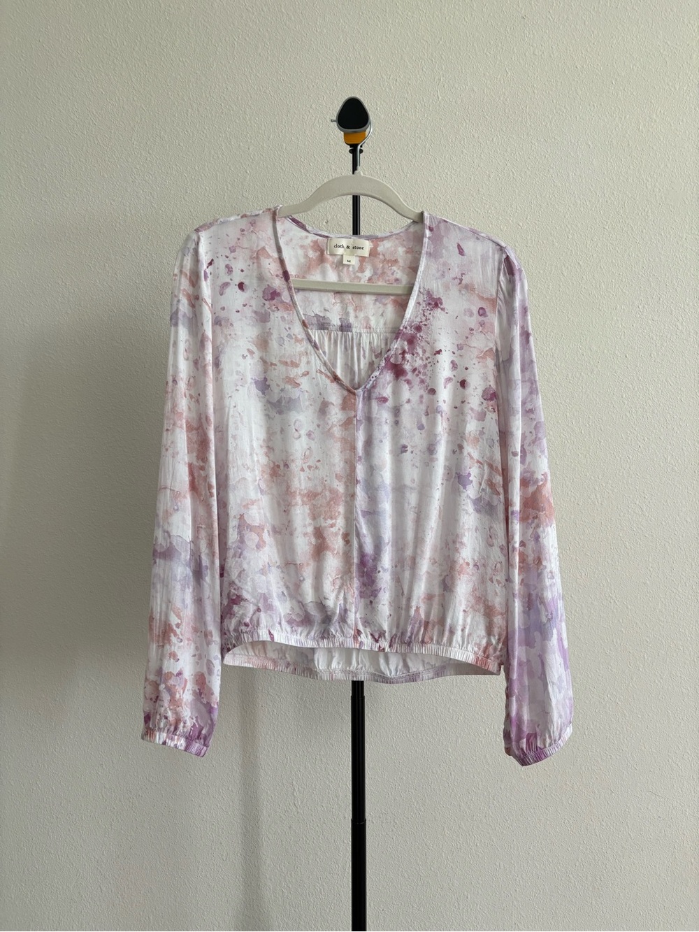 Anthropologie Cloth & Stone Tie-Dye Blouse Purple Pink Boho Size M - Picture 12 of 13